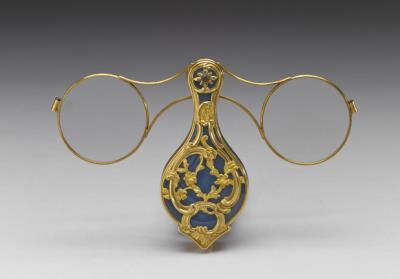 图片[2]-Magnifying spectacles with diamond-decorated chain. Europe, 18th century.-China Archive